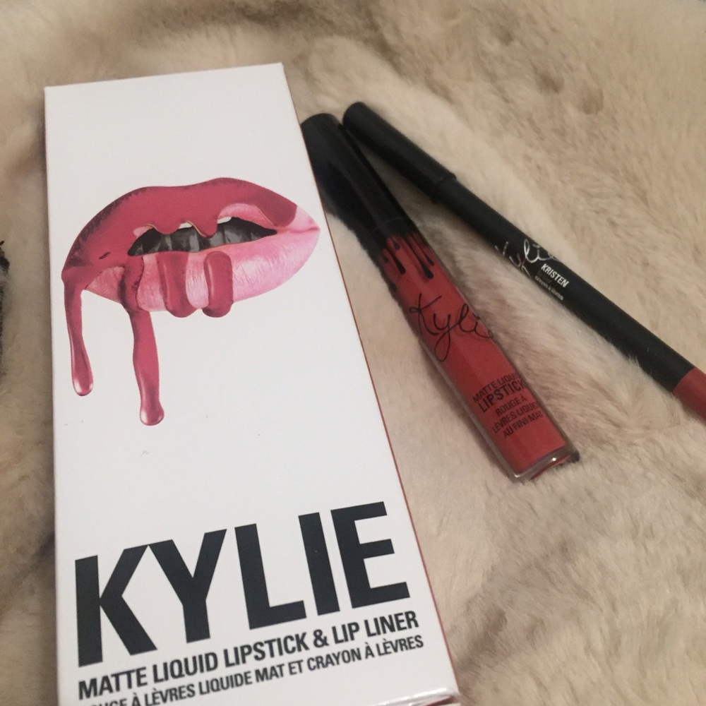 Kylie Jenner lip kit : Kristen