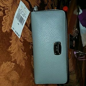 Authentic MK jet set travel wallet