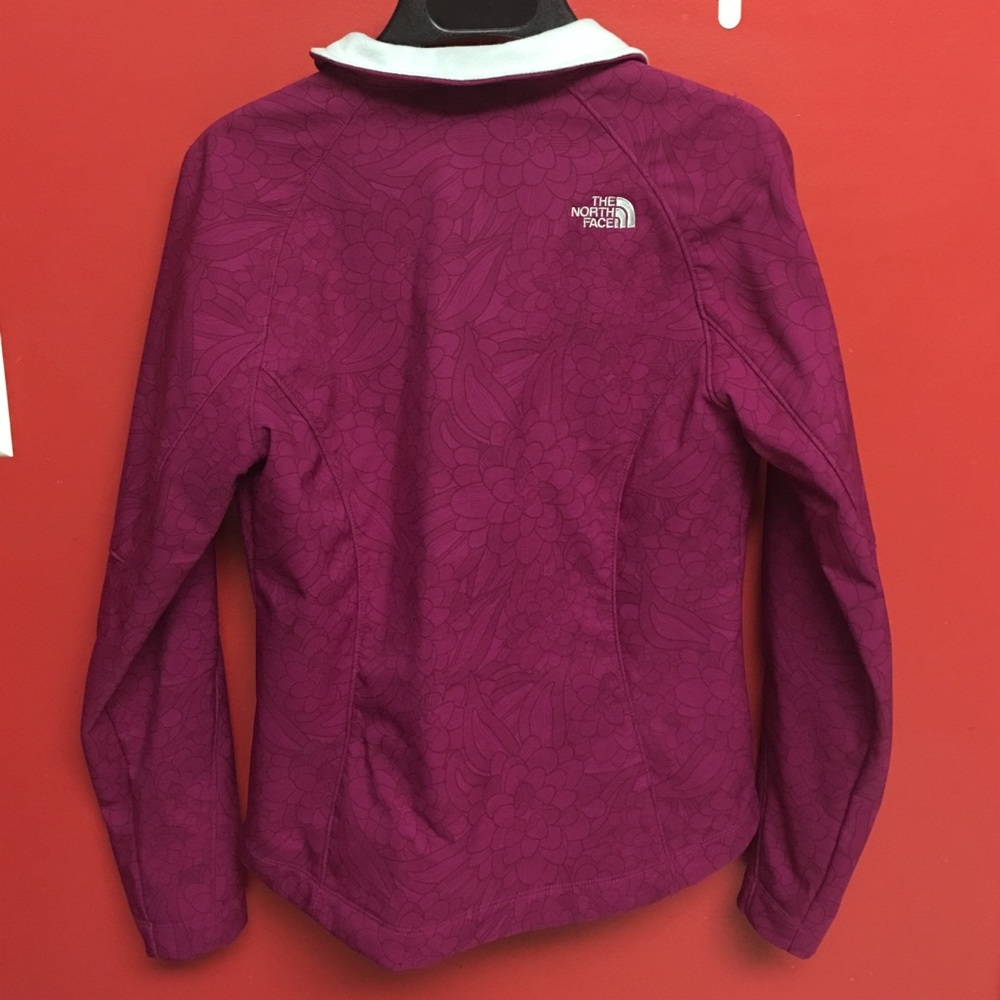 North face jacket - Picture 2 of 4