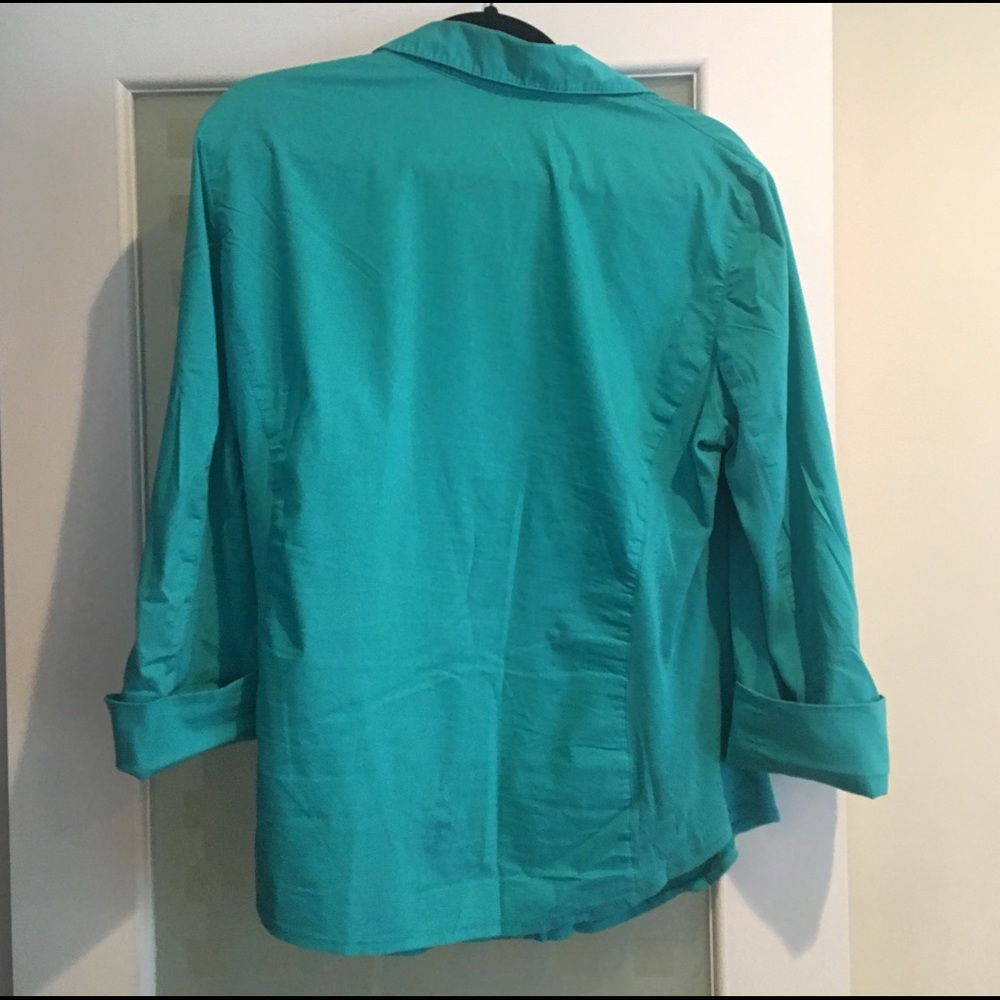 Comfortable work blouse - Picture 4 of 4