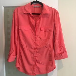 Lightweight button up