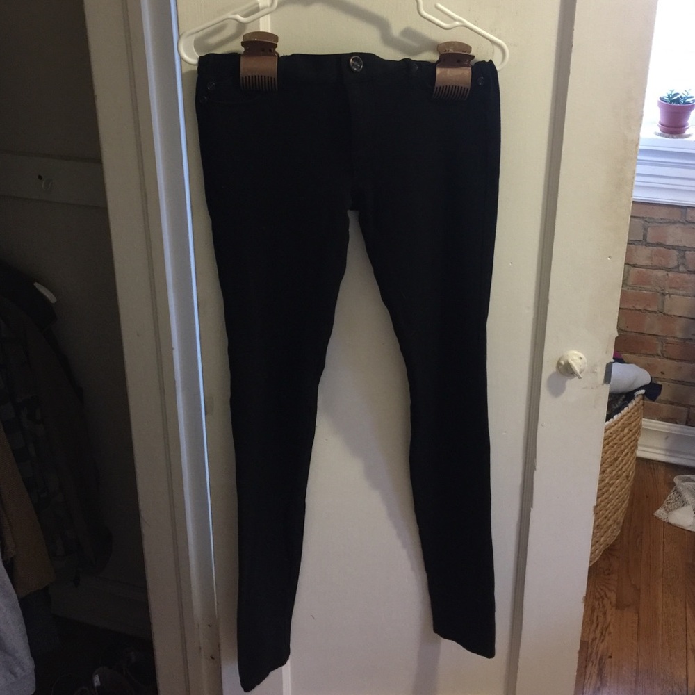 Black jeggings