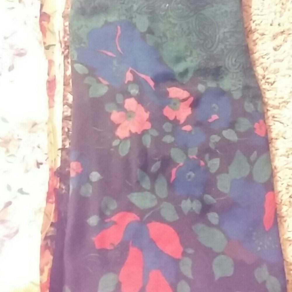 Scarf bundle!!! - Picture 3 of 4