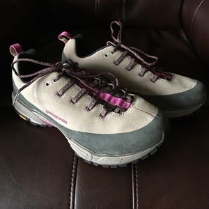 Patagonia tennis shoes