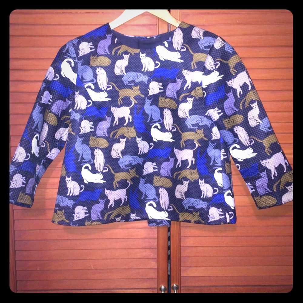 A printed short set