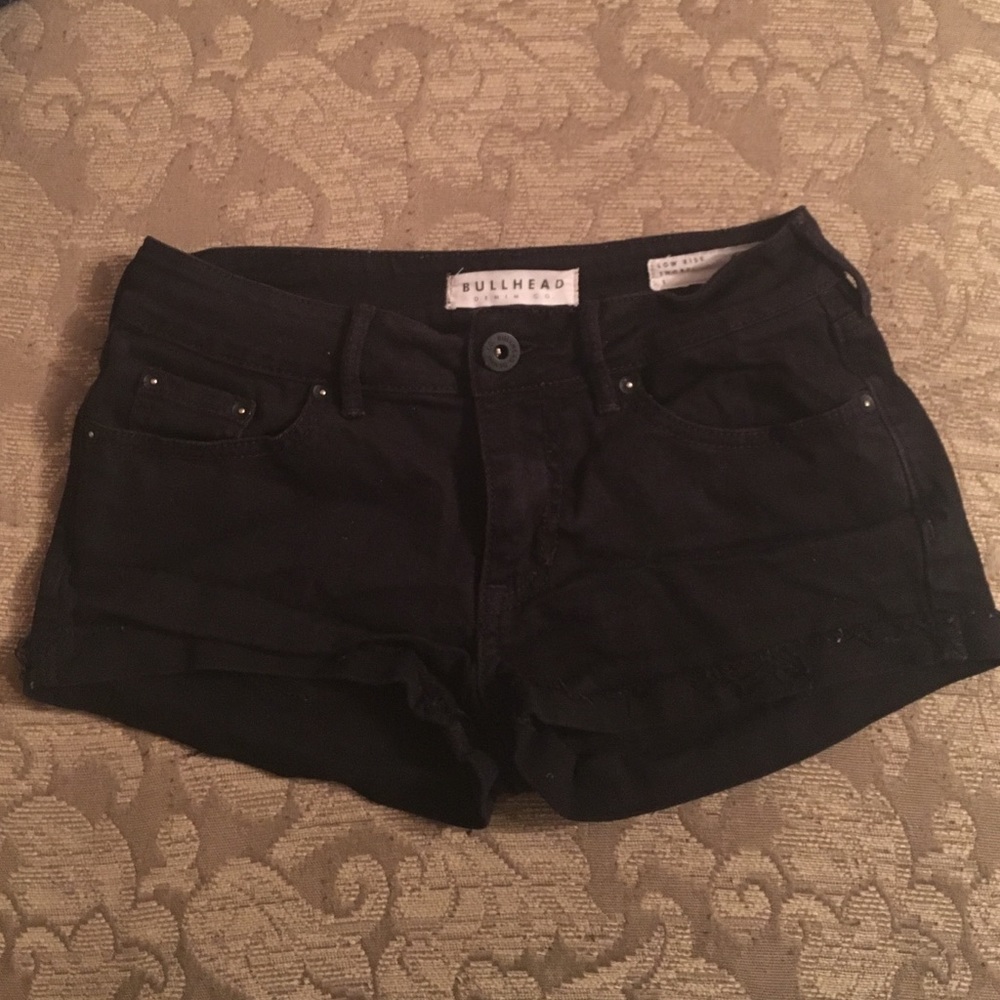 Bullhead Denim Co. shorts.