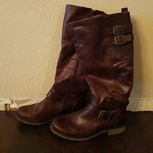 Bare traps Leather Boot