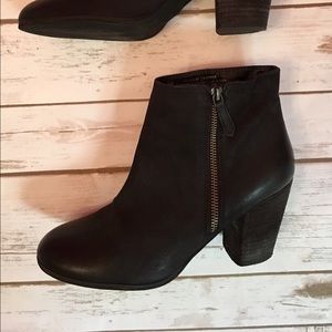 Bp Trolly Bootie size 9