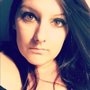 Meet your Posher, Christy