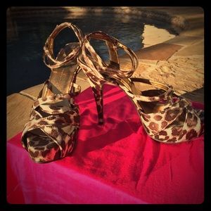 Chinese Laundry Leopard Print Heels Size 10