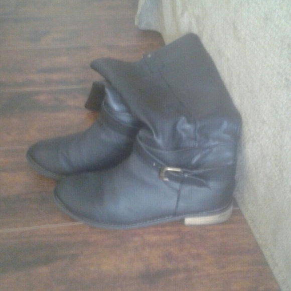 BDG boots - Picture 2 of 4