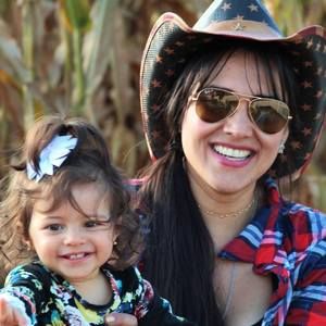 Meet your Posher, Lorena