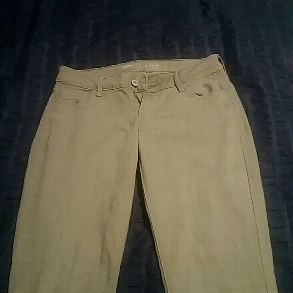 Rockstar Capris