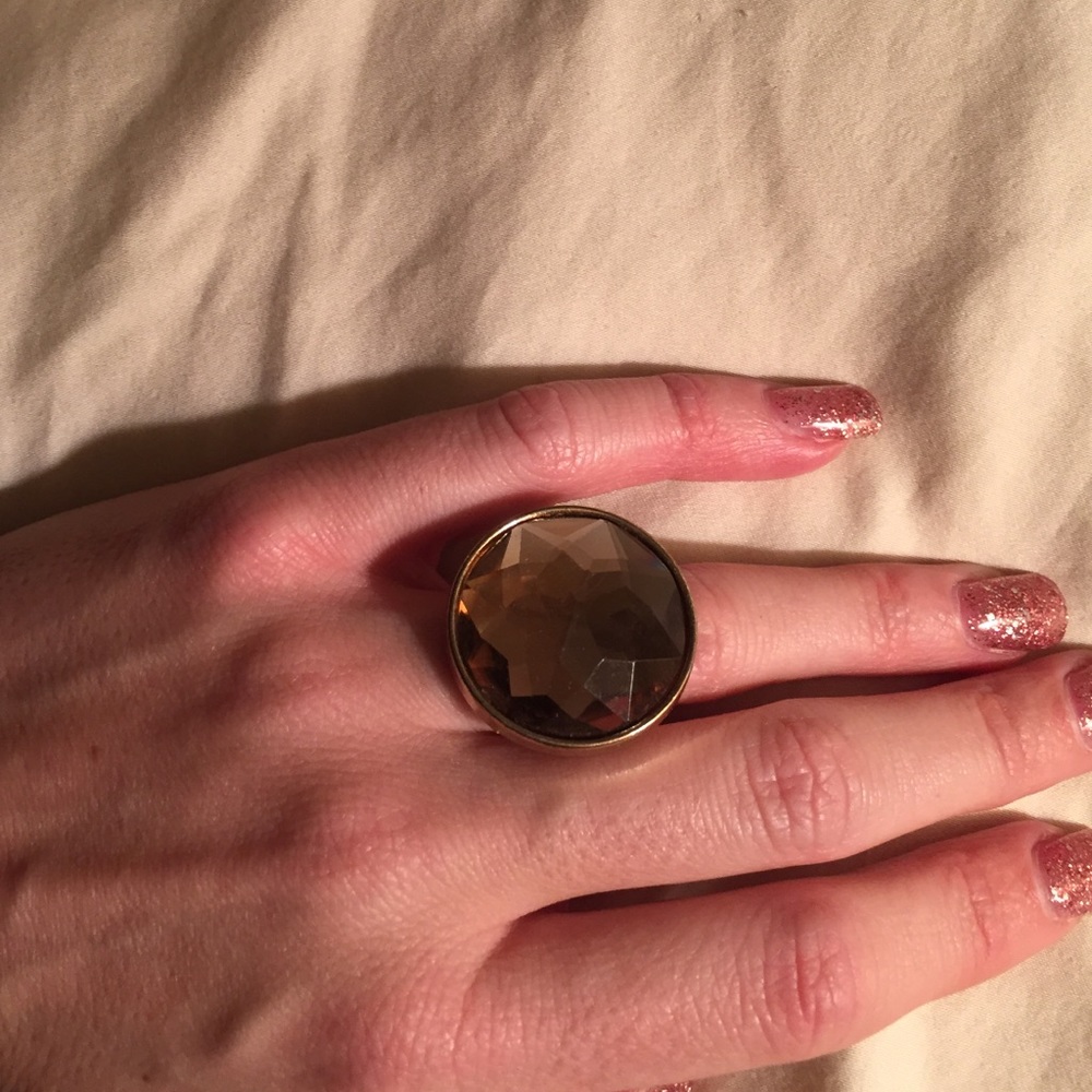 Oversized ring