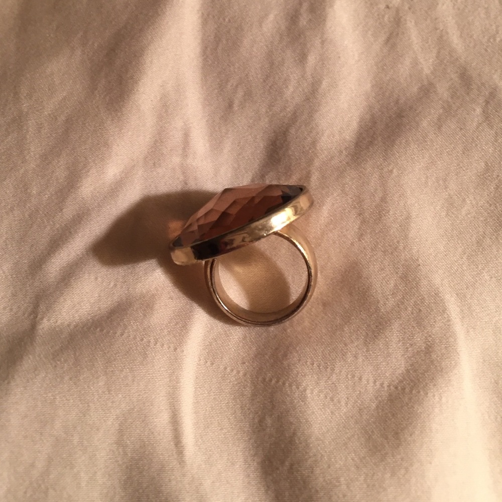 Oversized ring - Picture 2 of 3
