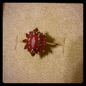 💟Genuine Rubies/ solid 10k gold ring, size 7⭐