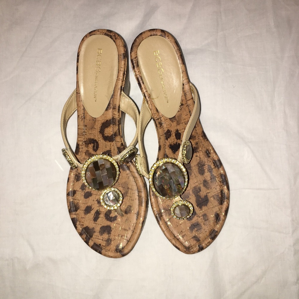 ✨BCBG Sandals✨