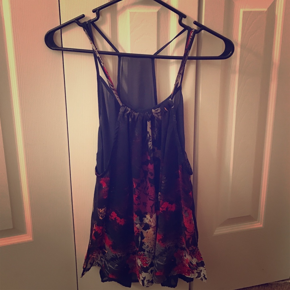 BRAND NEW Two-piece tank top set