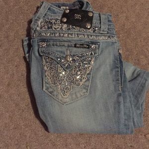 Light miss me jeans