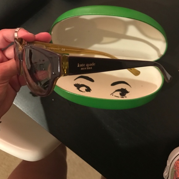Kate Spade Sunglasses - Picture 2 of 4
