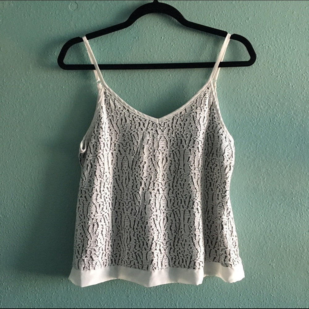 Beautiful pattern crop top