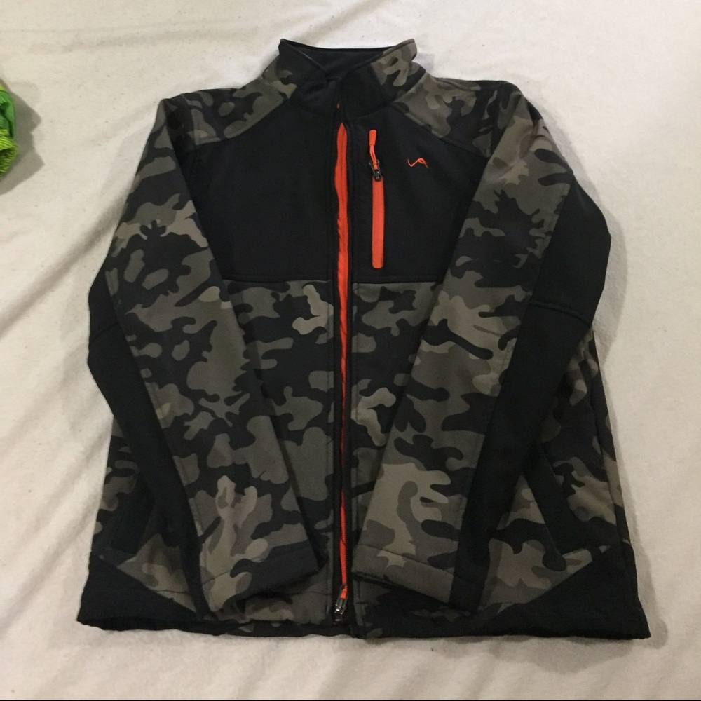 Vertical '9 Camo Zipper Jacket
