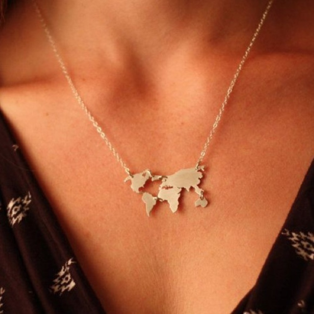 World Map Necklace! ⭐️HP 2-26-17 Casual Cool⭐️ - Picture 3 of 4