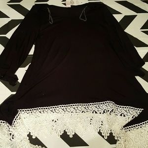 NWT Black and White Tunic