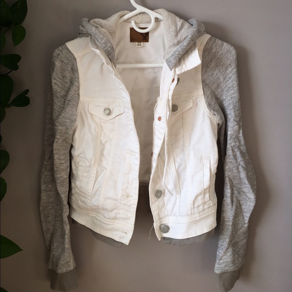 American Eagle hoodie jacket