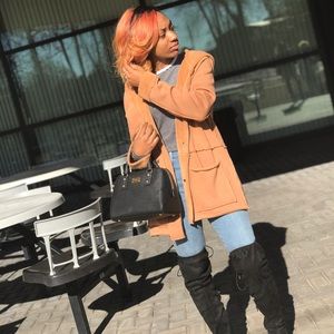 Meet your Posher, Zoe