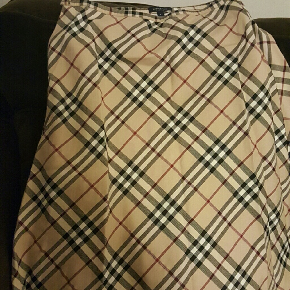 Burberry skirt