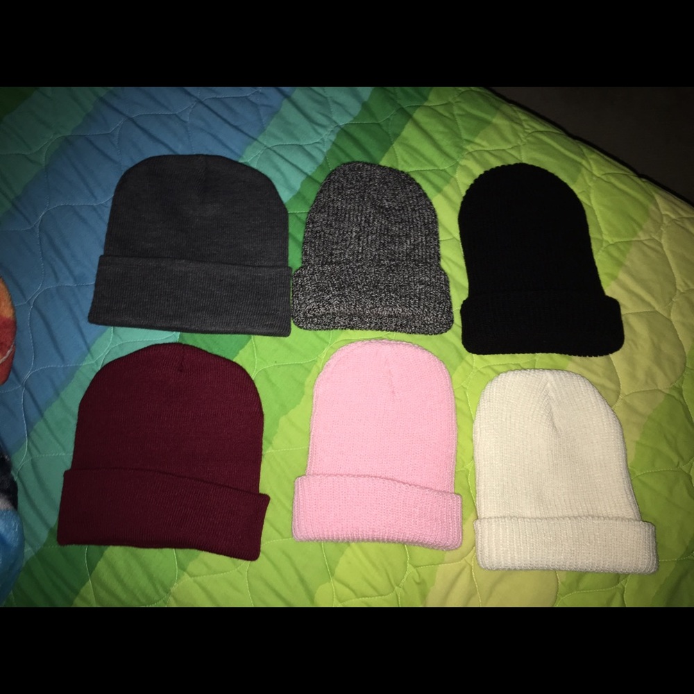 AMERICAN APPAREL BEANIES