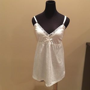 Abercrombie & Fitch lace front edge strip tank top