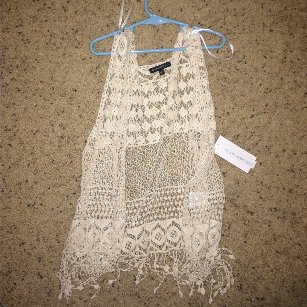 NWT fringe top
