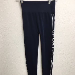 Workout leggings (small)