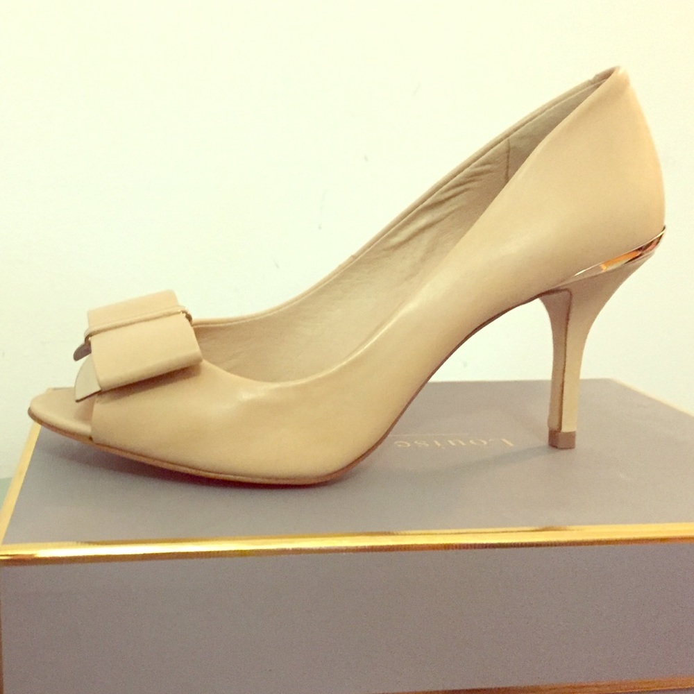 Vince Camuto Lo-Nadia