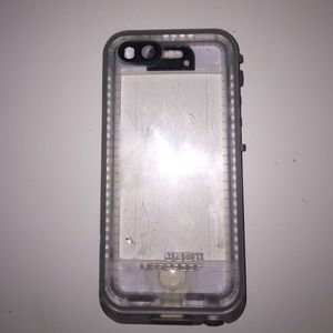clear life proof iphone 5/5s/SE case