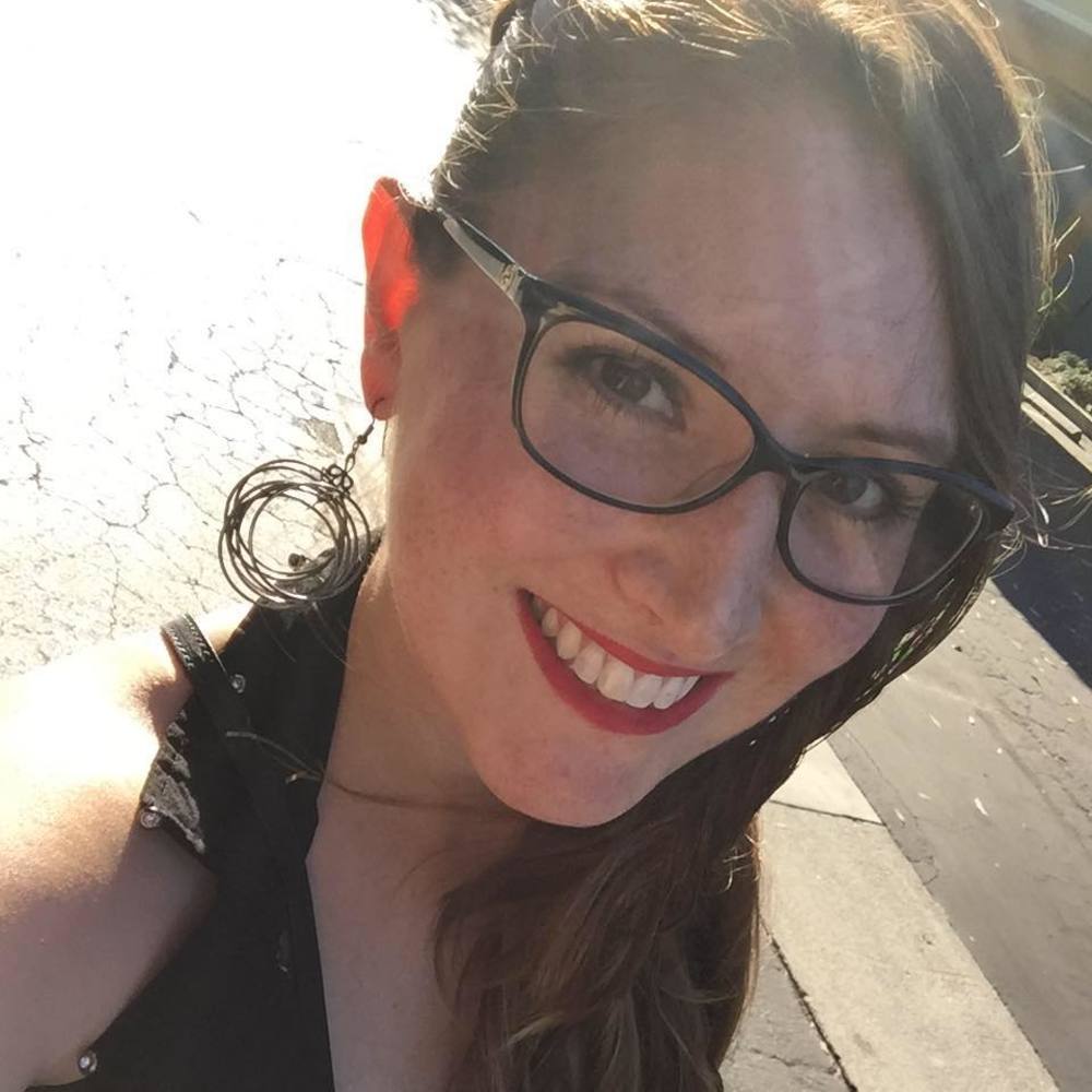 Meet your Posher, Daniela