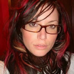 Meet your Posher, Maya