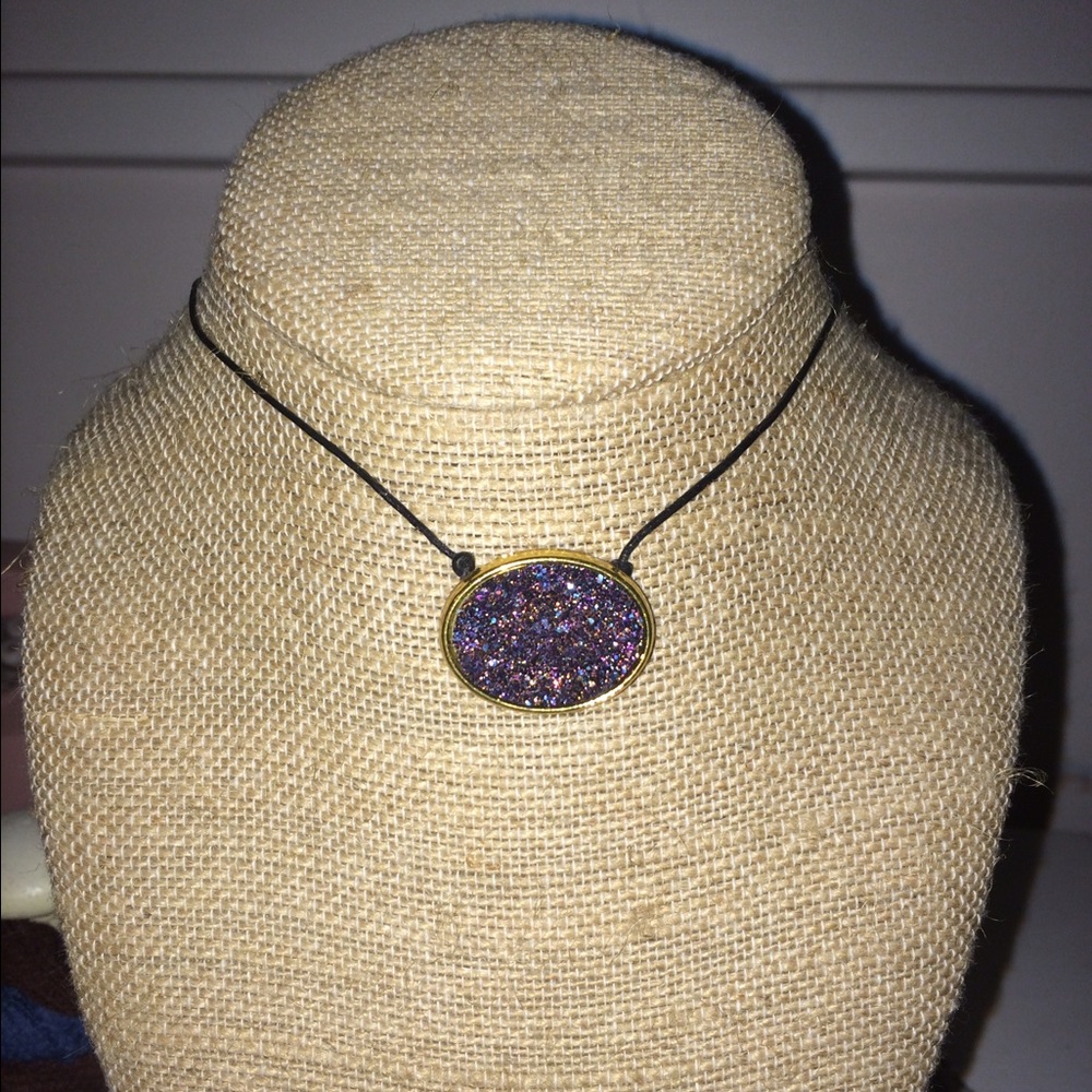 Multicolored stone leather choker