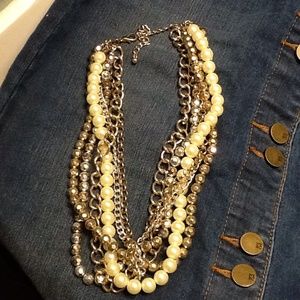 Premier pearl and gold necklace