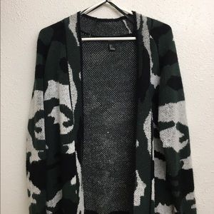 Camo Cardigan (small)