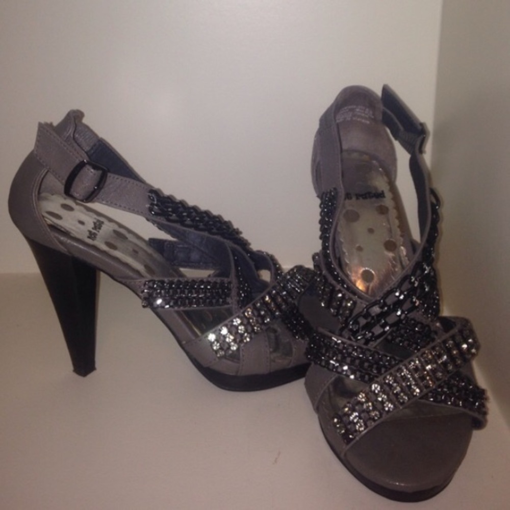 Cute heels - Picture 2 of 4