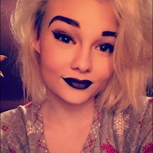 Meet your Posher, Katlyn