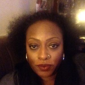 Meet your Posher, Teresa