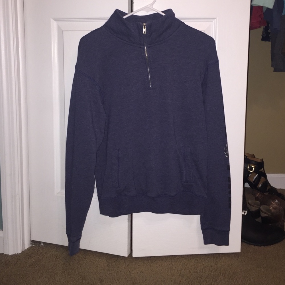 PINK pullover!