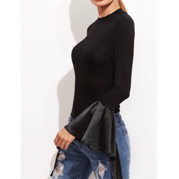 N| BLACK BELL SLEEVE SLIM TOP - Picture 3 of 4