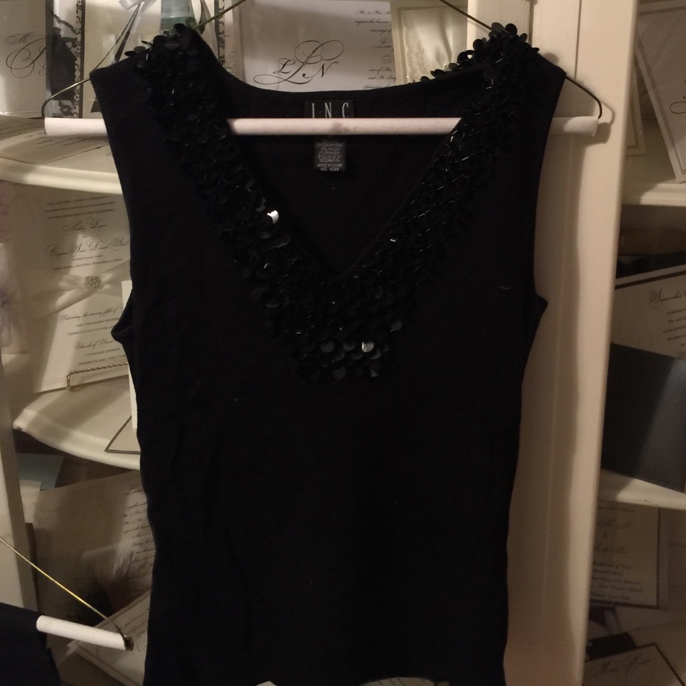 Silk Sweater tank with sequins