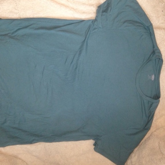 🎉CLOSET CLOSED - Picture 3 of 4