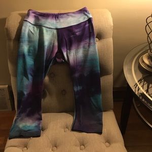Multi color Capri pants